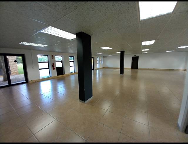 229M² OFFICE TO LET IN HURLINGHAM